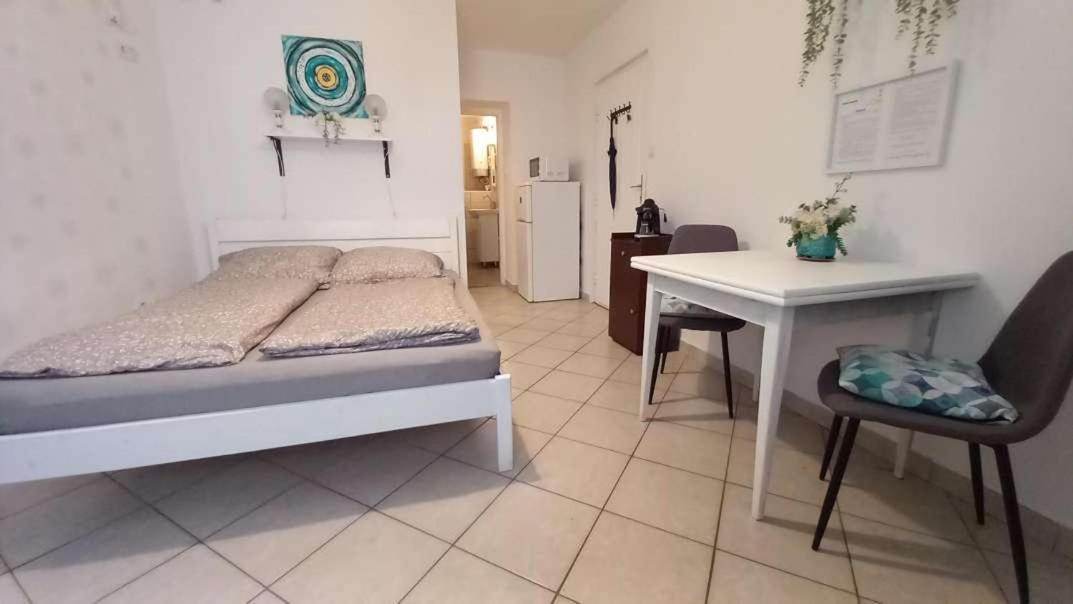 Fortuna Apartman Mini Егер Екстериор снимка