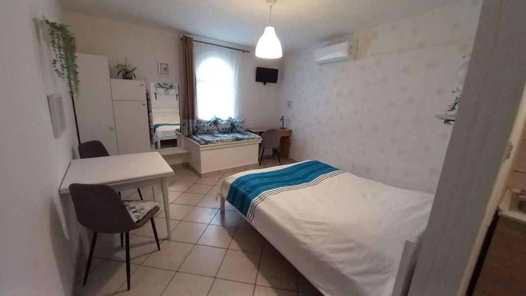 Fortuna Apartman Mini Егер Екстериор снимка